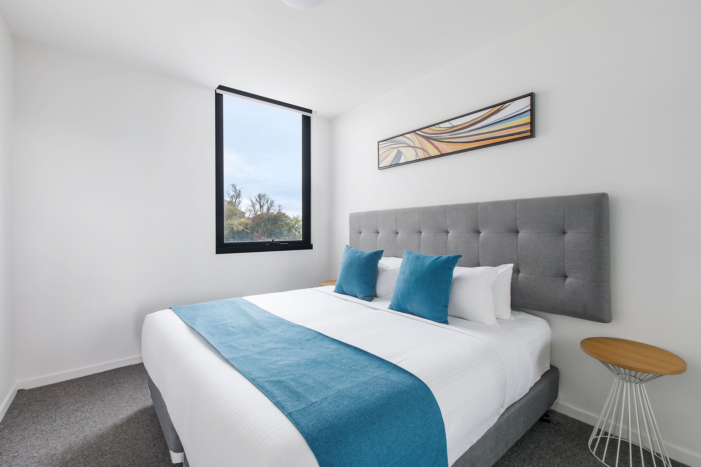 1 Bedroom Standard - spacious living area