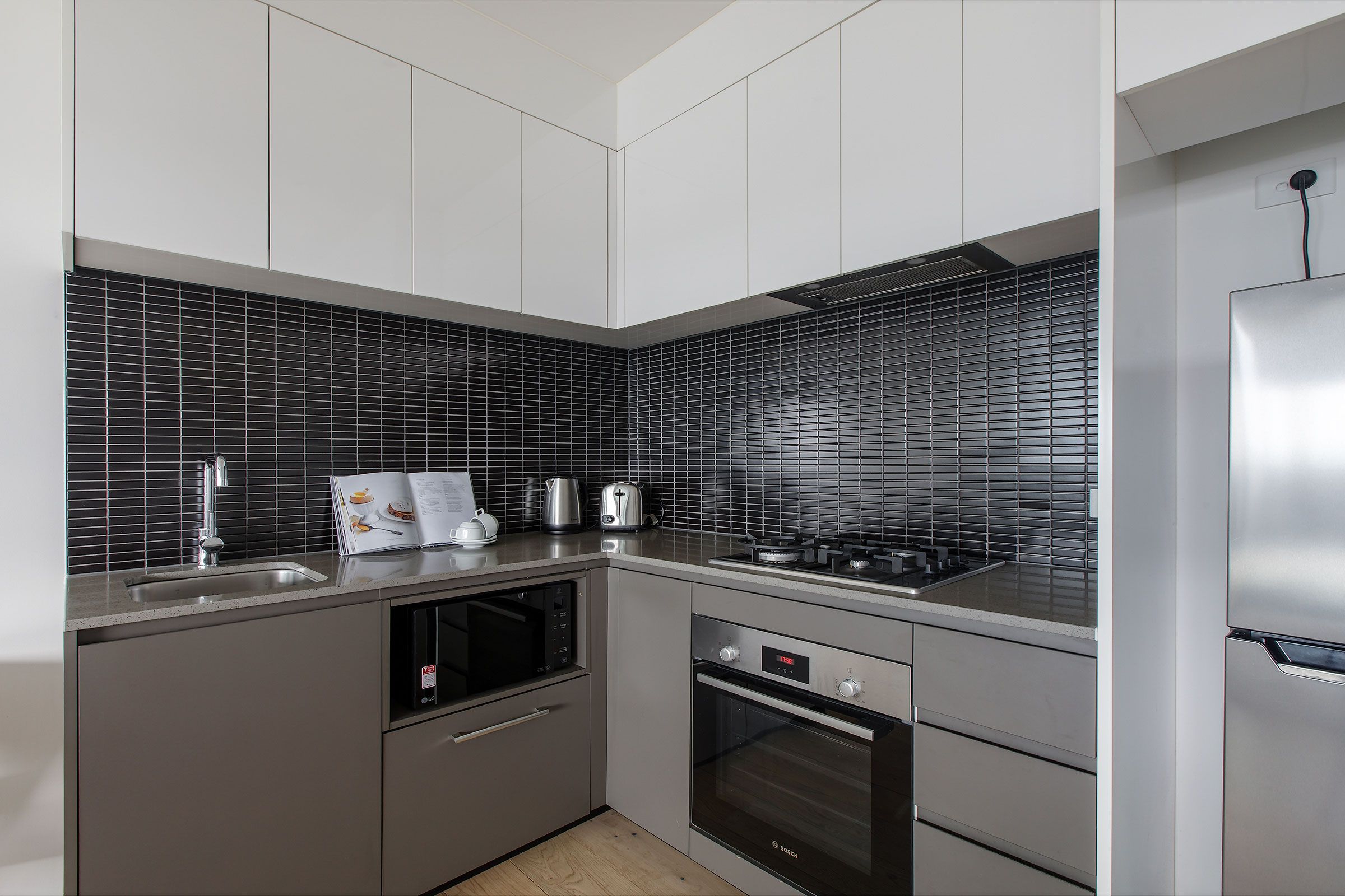 Premium 2 Bedroom - L-shaped kitchen